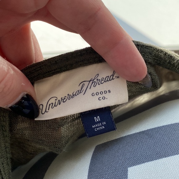 Tank top - Picture 3 of 3